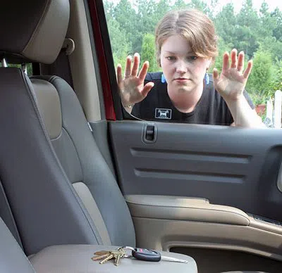 Super Locksmith Services New York, NY 212-547-8545 Super Locksmith Services New York, NY 212-547-8545 - 29-20